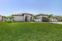 BUILT IN 2023! 5 BD 2 BA HUGE LANAI W/ SOUTH FACING HEATED SALT POOL, 2 KINGS