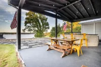 Lake Belton Get Away with Amazing View Rent Two Nights Get One Free in April