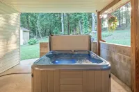 Countryside Retreat with Jacuzzi Hot Tub