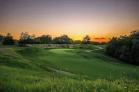 King Bed 'Romantic Tiny Home Escape' Cozy up!