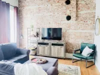 Newly renovated apartment in historic downtown Manchester