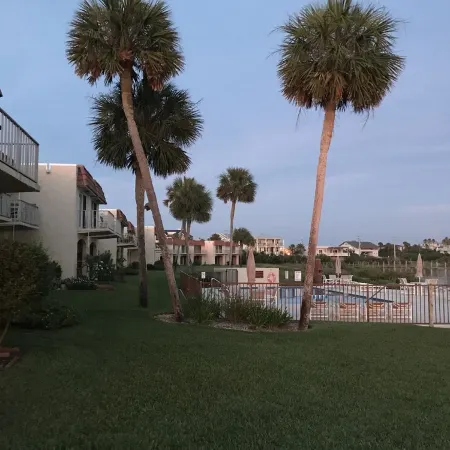 Beach & Boating & Fishing Paradise! with 2 Kayaks Included!!!