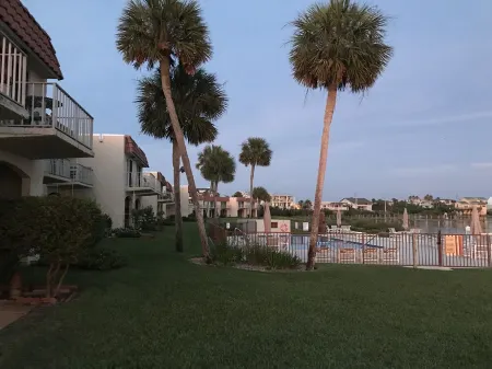 Beach & Boating & Fishing Paradise! with 2 Kayaks Included!!!