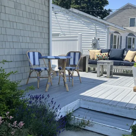 Cozy Cottage w/Lighthouse Views - Private Beach - Dedicated Office