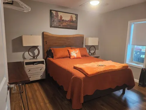 The Fox Den, 2 bdrm, walk to Purple Fiddle, near Canaan, Davis, Blackwater Falls