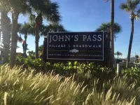 Newly Renovated Madeira Beach Studio Cottage