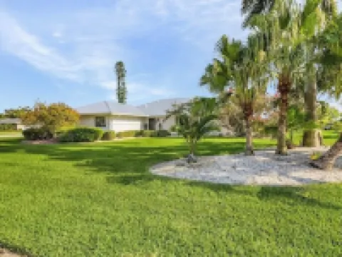 Waterview! 5 bdrms! 10 minutes to Fort Myers Beach Hotels in Iona
