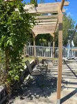 Charlotte's Cottage 3BDR Heated Pool & Canal views
