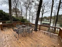 Hideaway Cove -  Lots of Space, Air Hockey Table, Screened Porch, Fishing Dock
