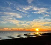 3-bedroom updated fishing cabin on the bay in Seadrift with WiFi & Central AC