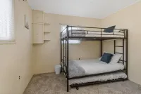 All Season Relaxing River Retreat - Tubing, Fishing, Hunting, Snow Mobile, ORV Hotels in Osceola County