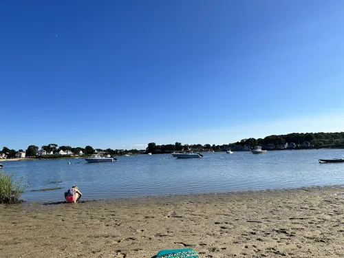⭐️NO SHARKS here! 🦈 NO BRIDGE traffic! 🚘 ONSET, MA is all tranquility. 🧘‍♀️