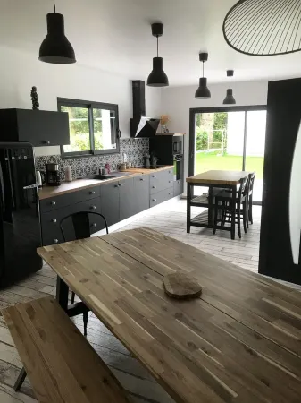 Maison de Campagne à 10 Minutes de la Plage, Dans un Endroit Calme