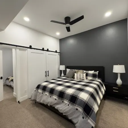 Modern Luxury 3Br Condo Steps Away from Deer Valley Resort w/ Hot Tub, Fireplace