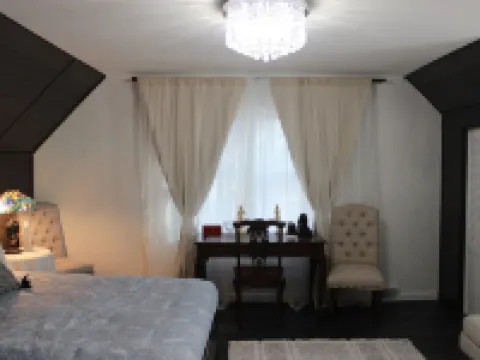 Beautiful House! 15min away from Wisconsin Dells, Skiing Resorts and Devils lake Hotels in Baraboo