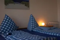 Vacation apartment in Haus Borkum 1 upper floor plus visitor's tax Hotels in Dornumersiel