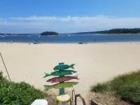 ⭐ SandDollar Suite - Private Deck with Gorgeous Views of Onset Beach ⭐