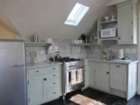 Historic 1887 Carriage House Located On Landmark Property