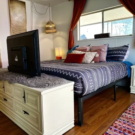 The Howdy Hideaway. A gated, mid-century, escape.
