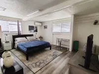 Relaxing oceanfront home overlooking Kaneohe Bay 카내오헤 호텔