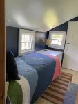 Charming Historic Downtown Cottage