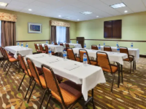 Hampton Inn Waterbury Hotels in Waterbury