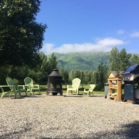 Welcome to the Fiddle Creek Cabin near Hatcher Pass, Alaska