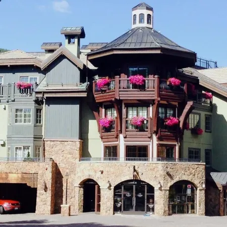 One Willow Bridge Road - 4 Bedroom Penthouse