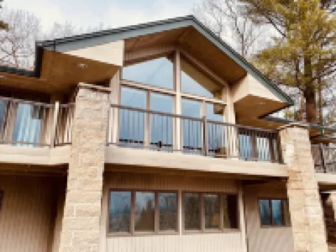 Private, Cozy & Spacious Cabin W/ Lake Superior & Madeline Island Views & Sauna Hotels in Bayfield