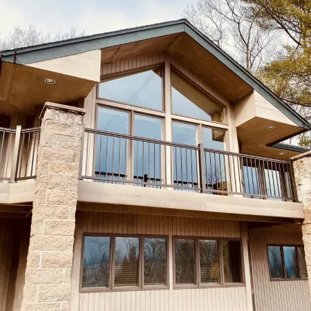 Private, Cozy & Spacious Cabin W/ Lake Superior & Madeline Island Views & Sauna Отели в г. Бейфилд