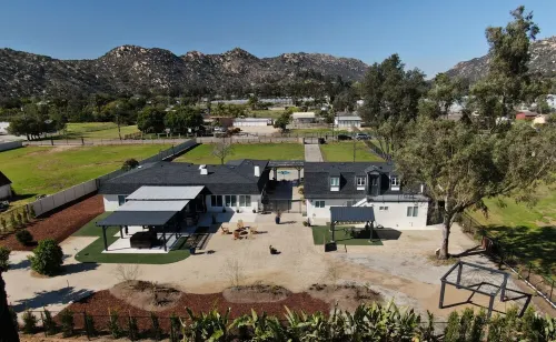 Rainbow Canyon Retreat:  Hot Tub, Fire Pit, Games Room - Sleeps 16+ Hotels in Rainbow