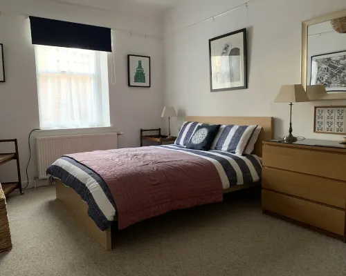 No50 - one bedroom cottage, south facing courtyard in Crail. クレイルのホテル