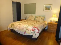 Blue Heron Getaway. Come enjoy the spring and summer in our great cozy house. Hotels in Winchester Bay