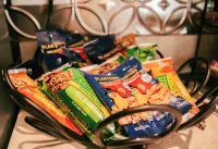 Cozy little house blocks from the Park & Fair Grounds.  EV Charger equipped. Hotels in Washington