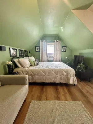 ⭐️Budget Luxe Private Suite, PARKING, 30minsNYC, Hypoallergenic Toiletries⭐️ Hotel a West Orange