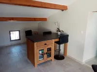 Passage 3 Hotels in Montaren-et-Saint-Mediers