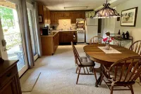 Pleasant Hill Getaway in a secluded small neighborhood