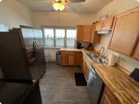 Skyline Retreat Charming 3-bedroom house with AC and WiFi in Cañon City