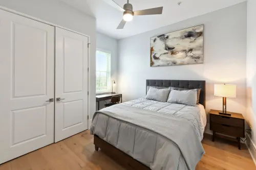 Beautiful Modern NOLA  Condo- Bywater Area. Off Street Gated & Reserved Parking