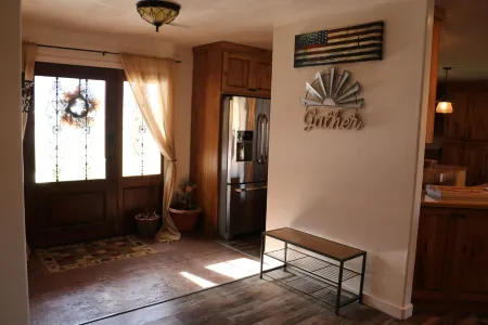 Quiet neighborhood home with mountain and red rock views