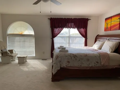 Beautiful house 5 brm 4ba Hotels in Mehlville