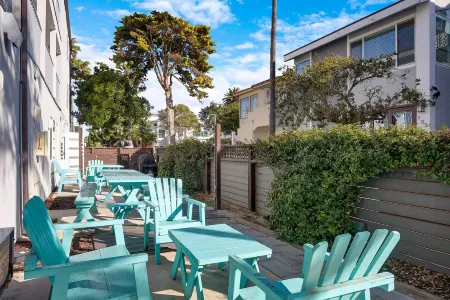 Luxury Top Floor, 2 Bed #10 - 167 Steps to Mission Beach and Boardwalk. Отели рядом с достопримечательностью «Ошен Дискавери Институт»