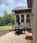 WOODLAND APARTMENT - An open concept 1-bedroom in charming Travelers Rest