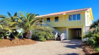 Great price!Beachfront with Stunning gulf view from this Great home with hot tub
