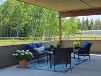 French Country Farmhouse -15 min from Glacier NP-Whitefish Mtn, & Flathead Lake!