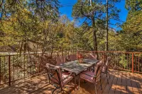 Roomy, cozy forest getaway near lake and village - 2-Star
