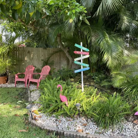Gorgeous Beach town-Tropical Private HEATED Pool & Tiki Lanai Close to Beaches!