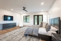 Big Hole Riverfront Luxury Home in Wise River, Montana