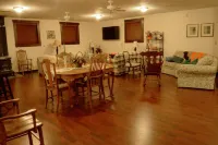 The Chestnut Barn built in 1830 is nestled in the quaint Amish town of Winesburg