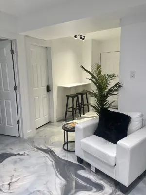 Modern Cozy Apartment - Near American Dream Theme Park & NYC Hotels in Belleville